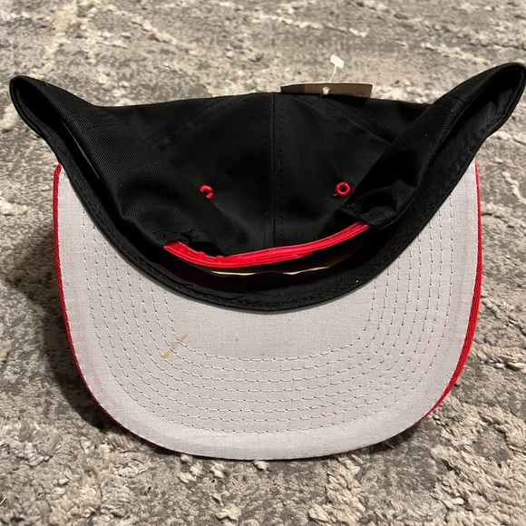 NWT Vintage Bulls SnapBack - Picture 3 of 8